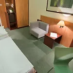 里塔瓦贝龙大酒店