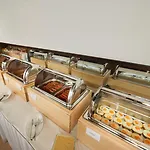 里塔瓦贝龙大酒店 4*