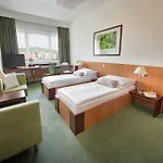 里塔瓦贝龙大酒店