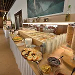Grand Litava ברון