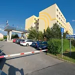 Hotel Grand Litava