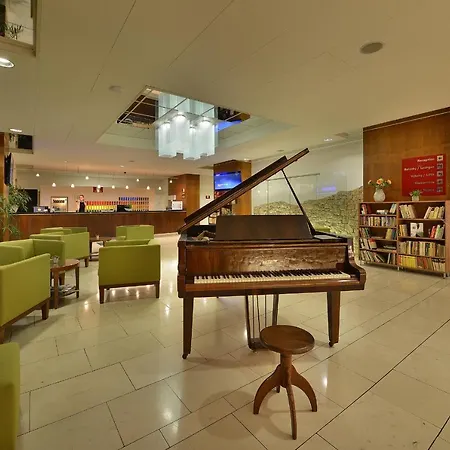 Grand Litava Hotel 4*