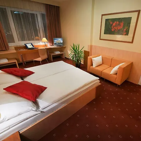 Hotel Grand Litava